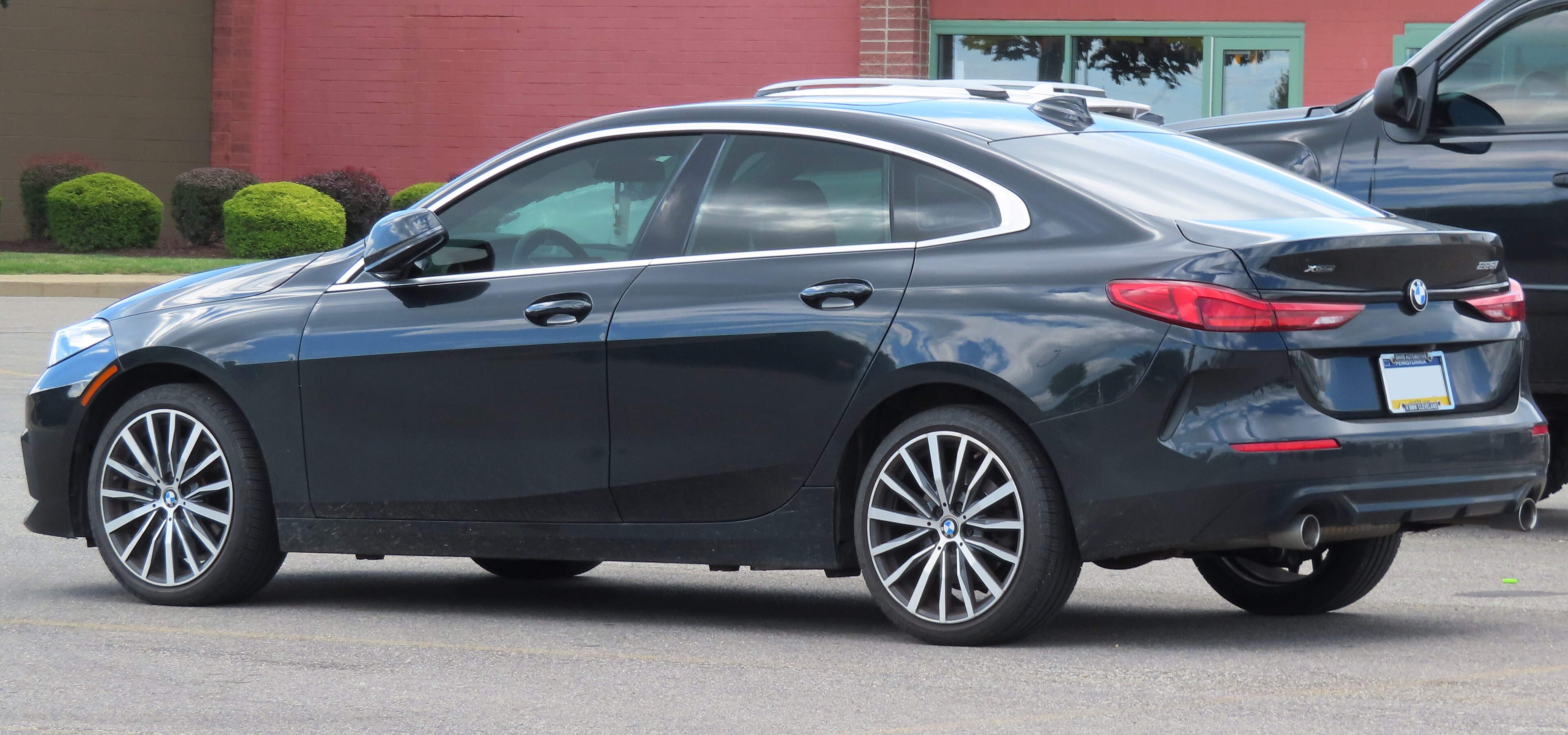 BMW 228i-xdrive