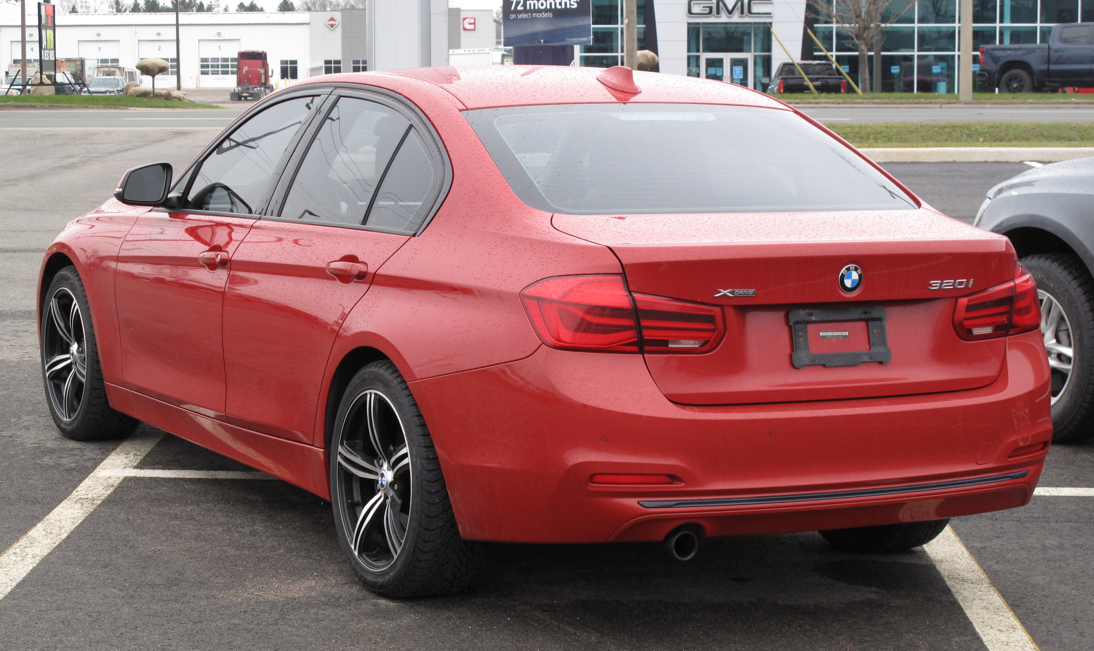 BMW 320i-xdrive