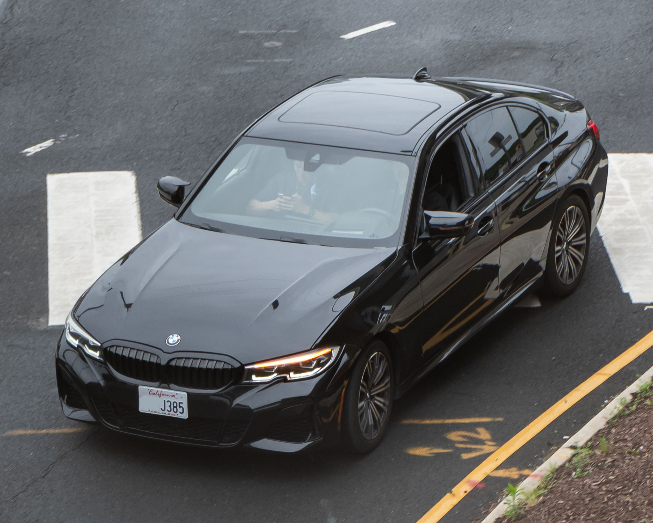 BMW 330i