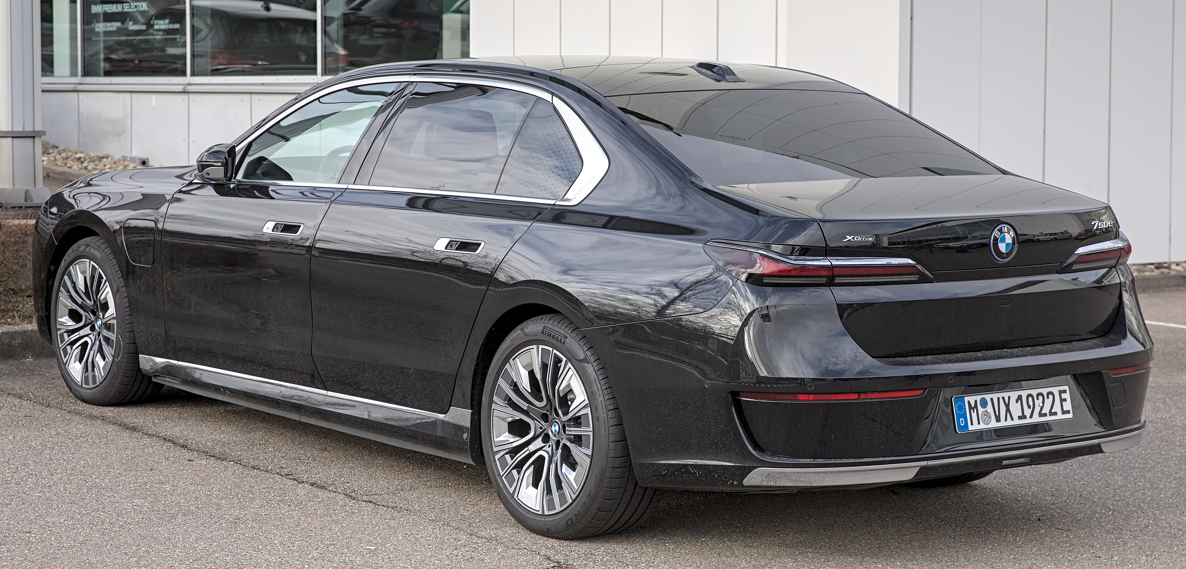 BMW 750i