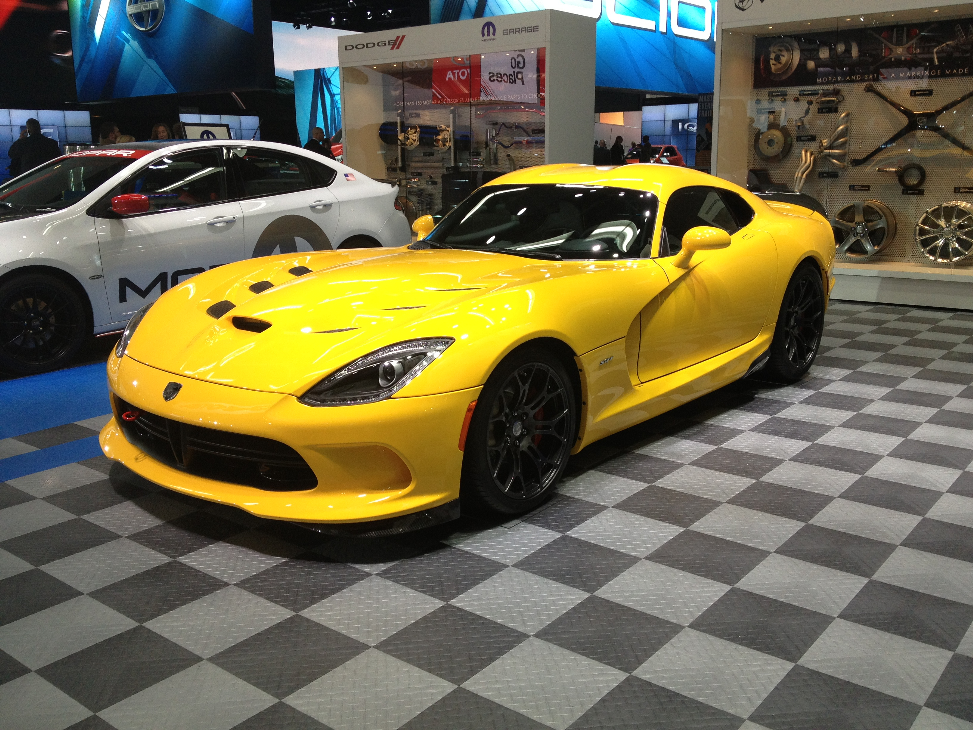 Dodge viper-srt