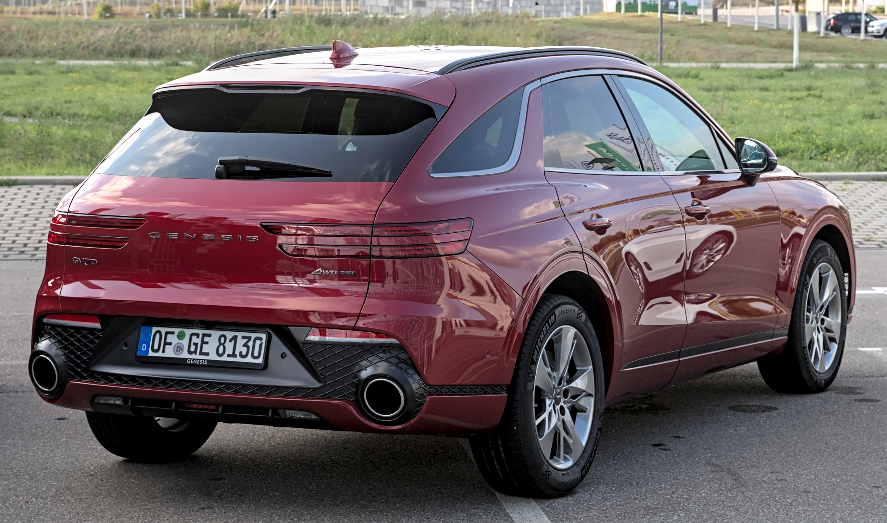 Genesis GV70