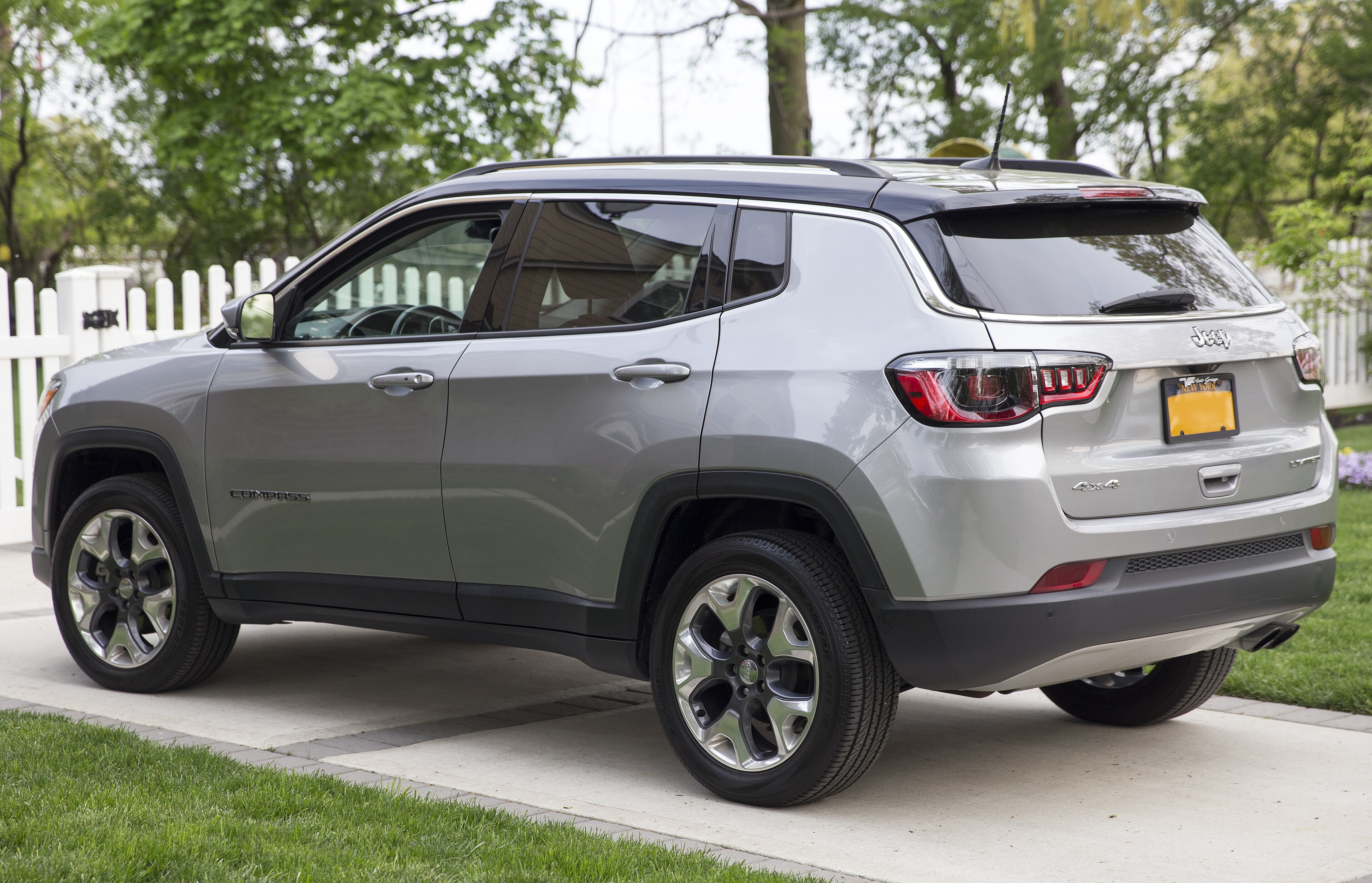 Jeep compass-4wd