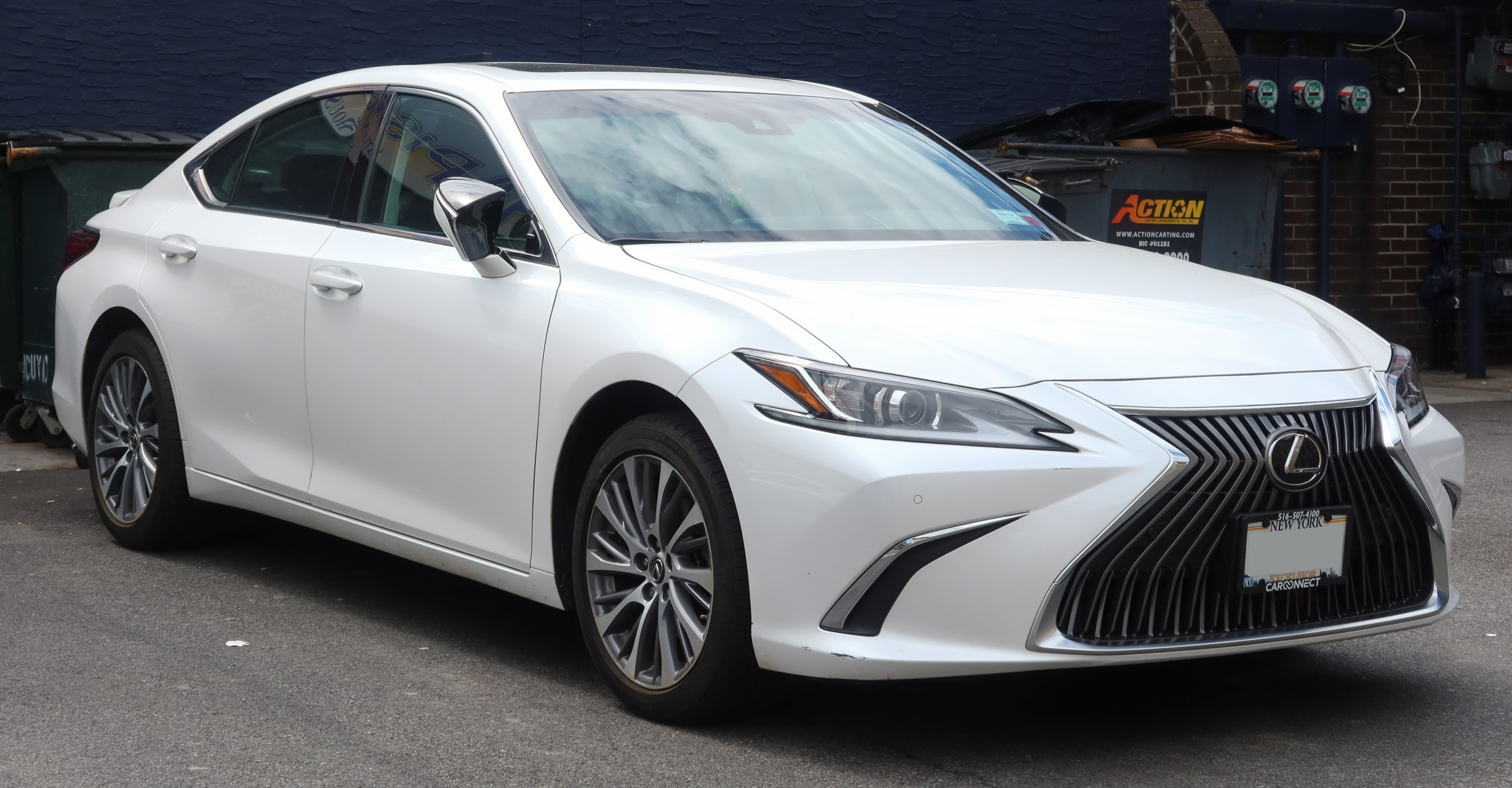 Lexus es-250-awd