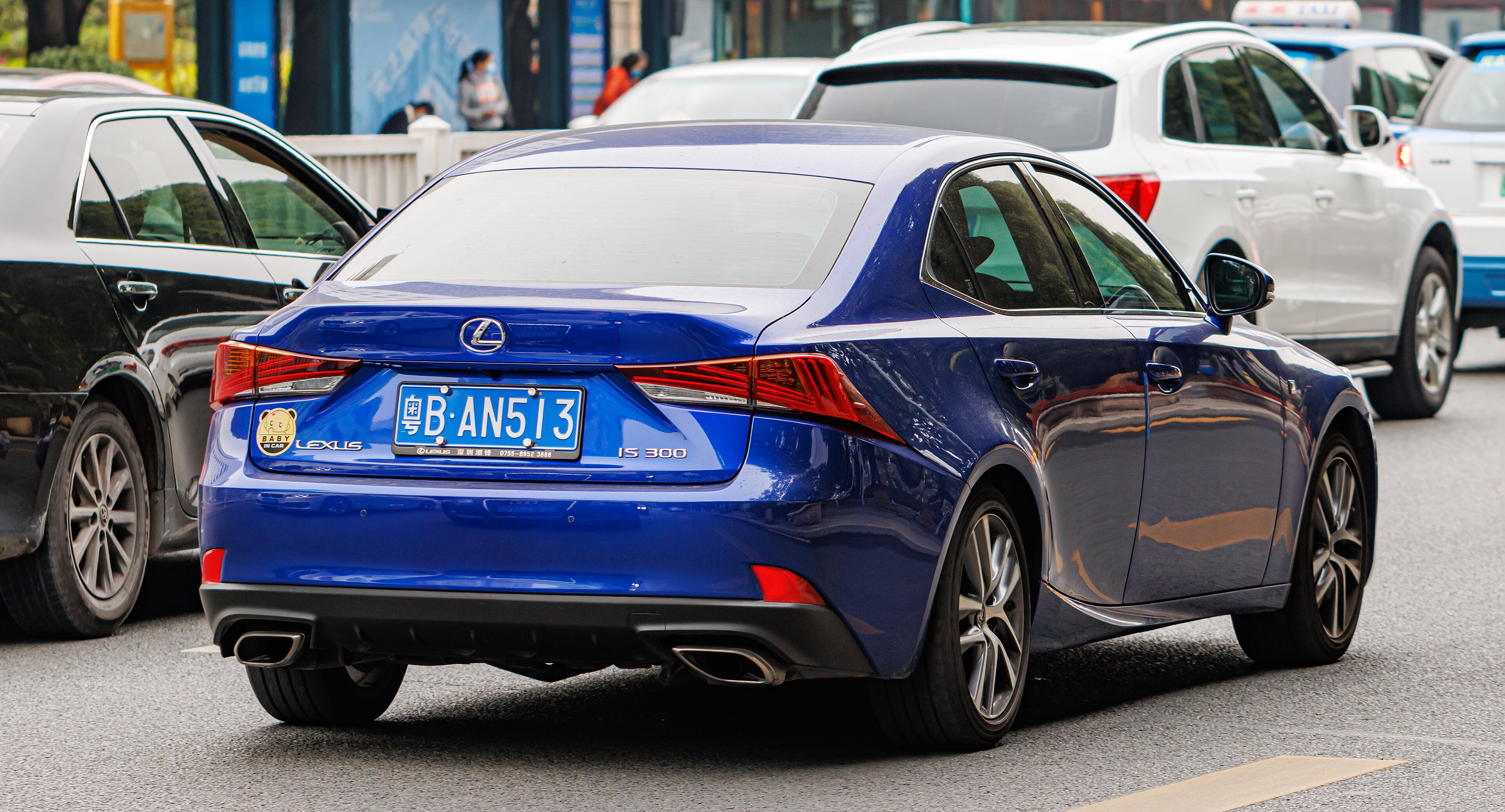 Lexus is-300
