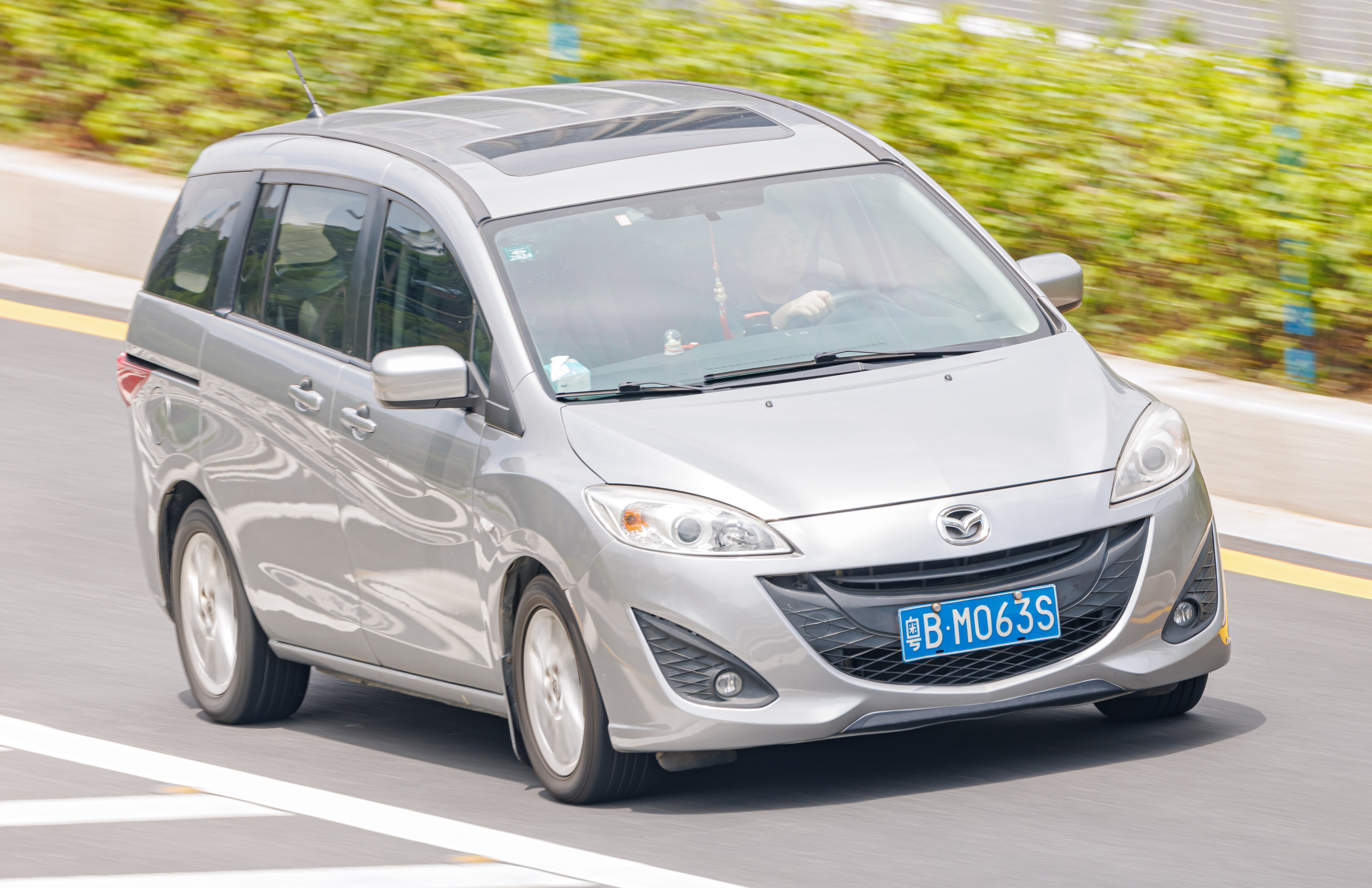 Mazda 5