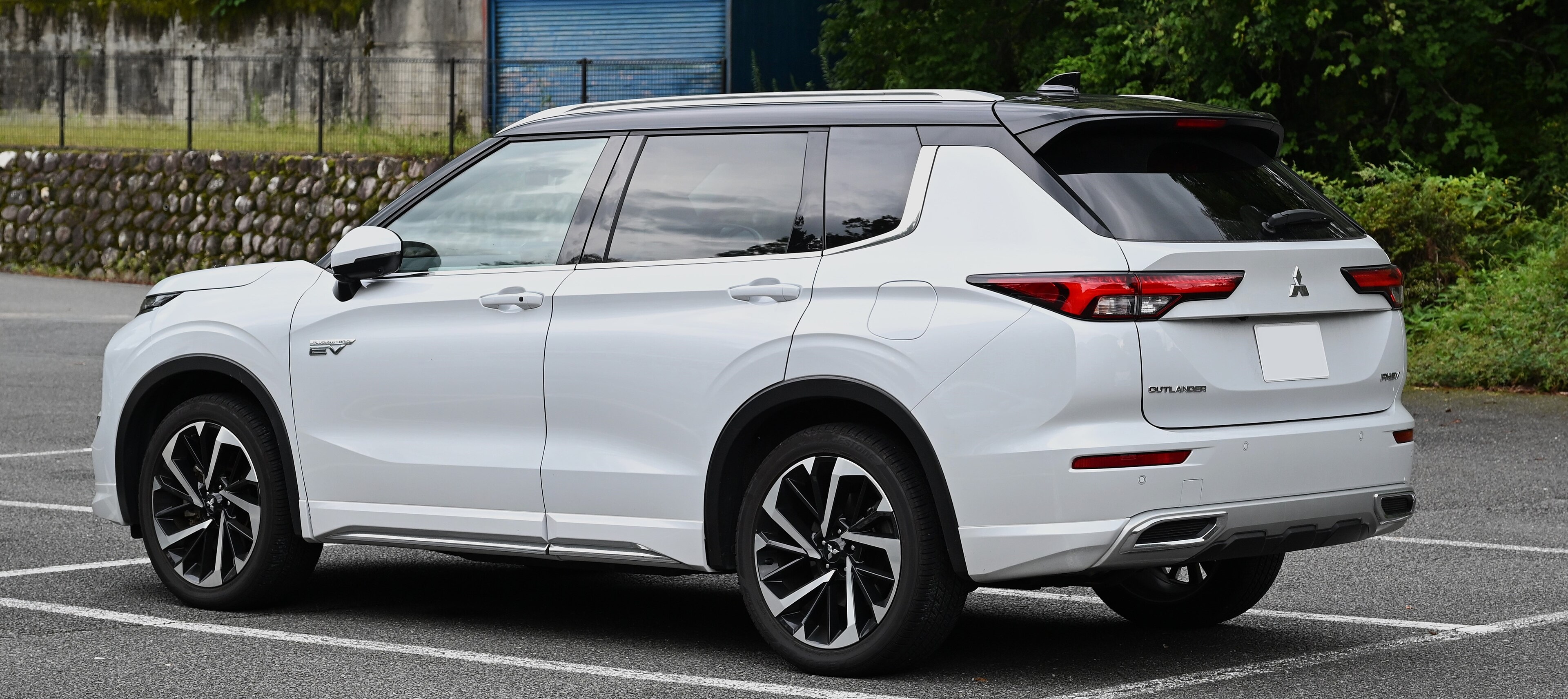 Mitsubishi outlander-phev