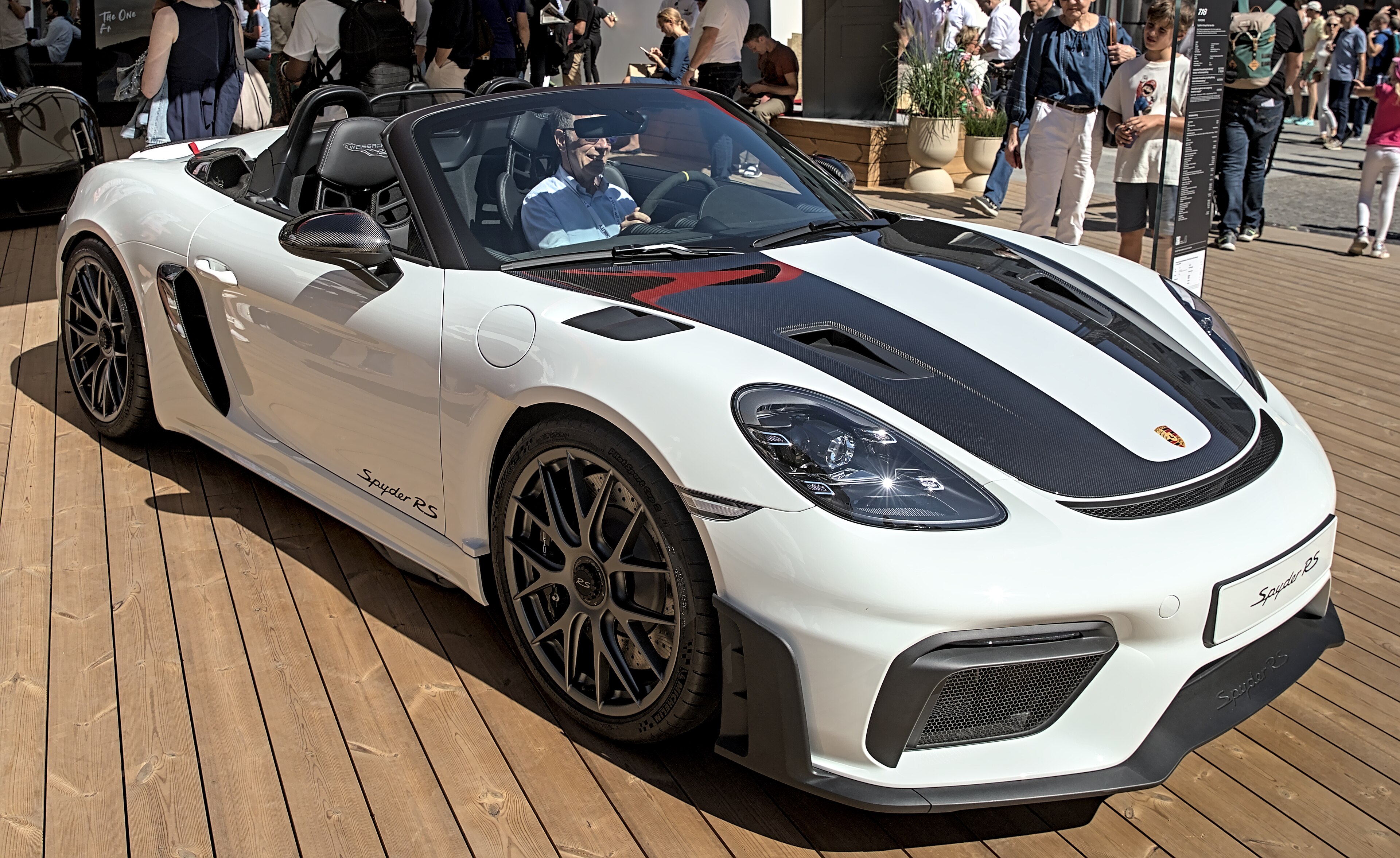 Porsche 718 Cayman
