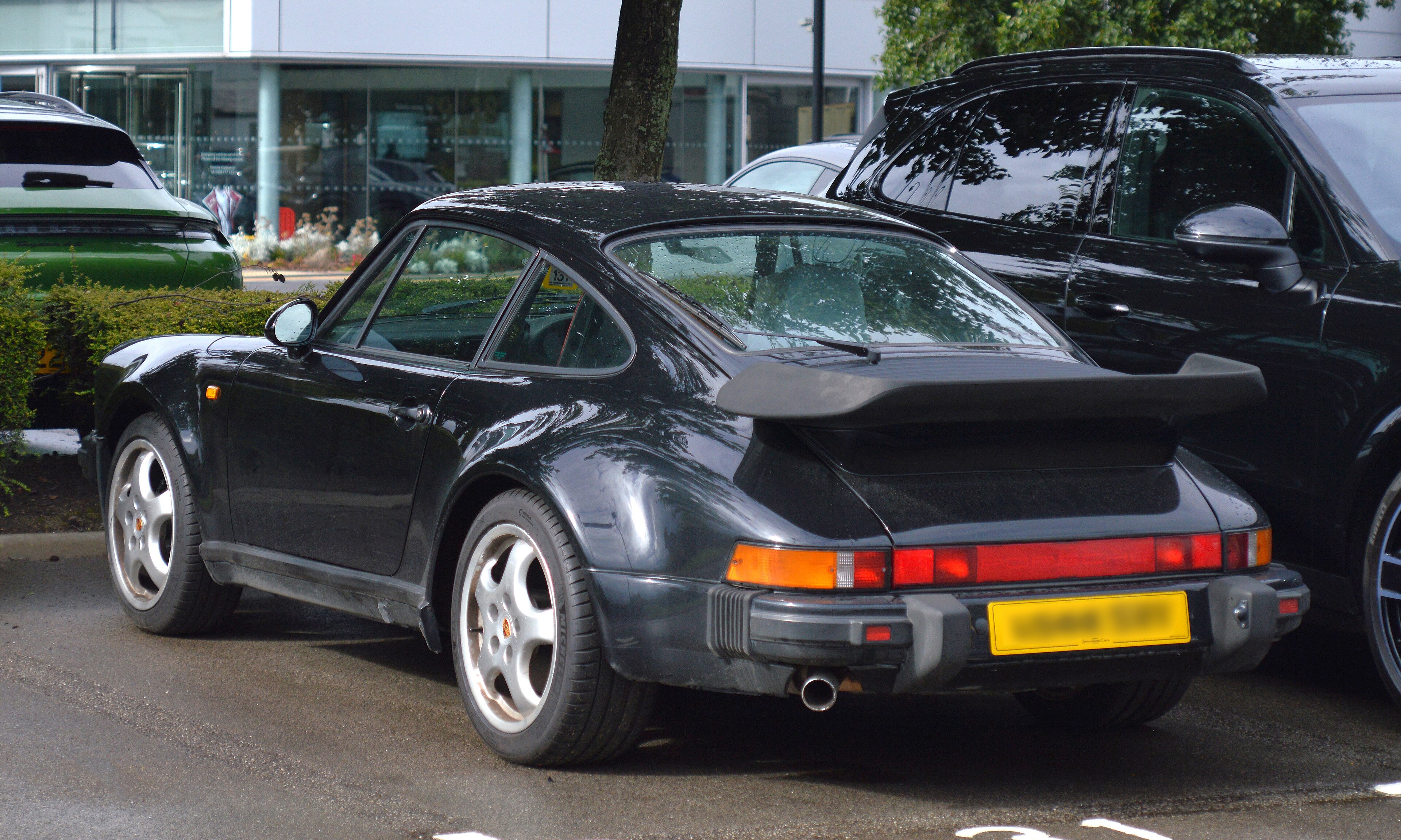 Porsche 911-carrera-4