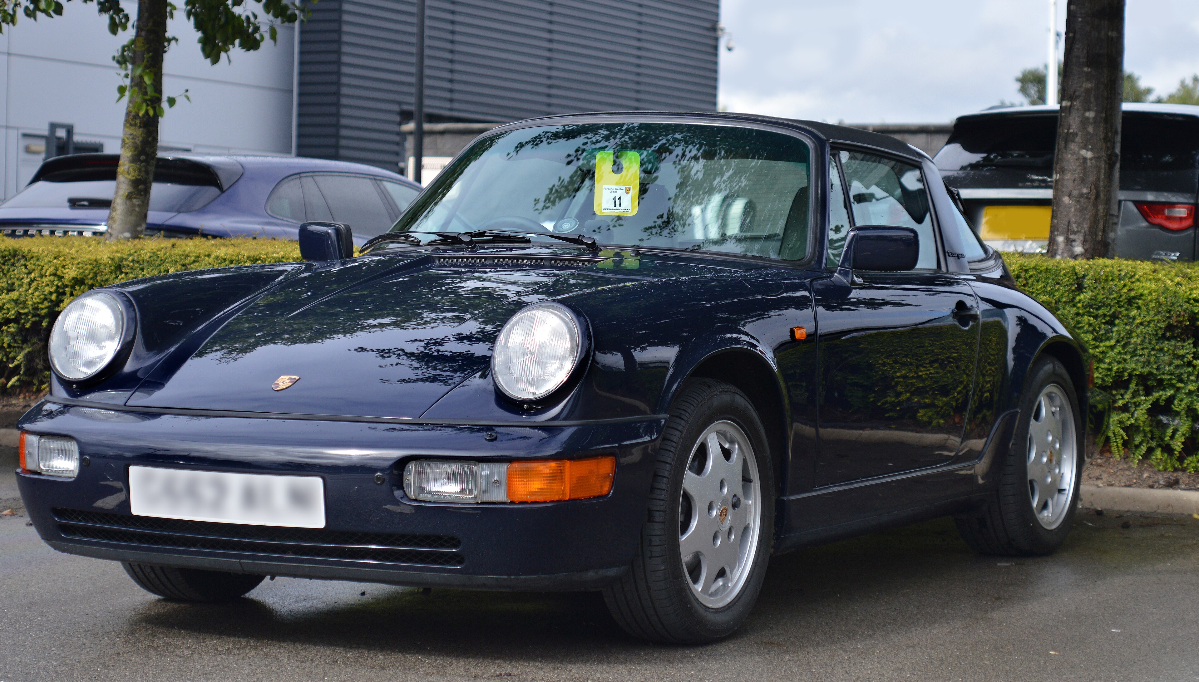 Porsche 911-carrera-4