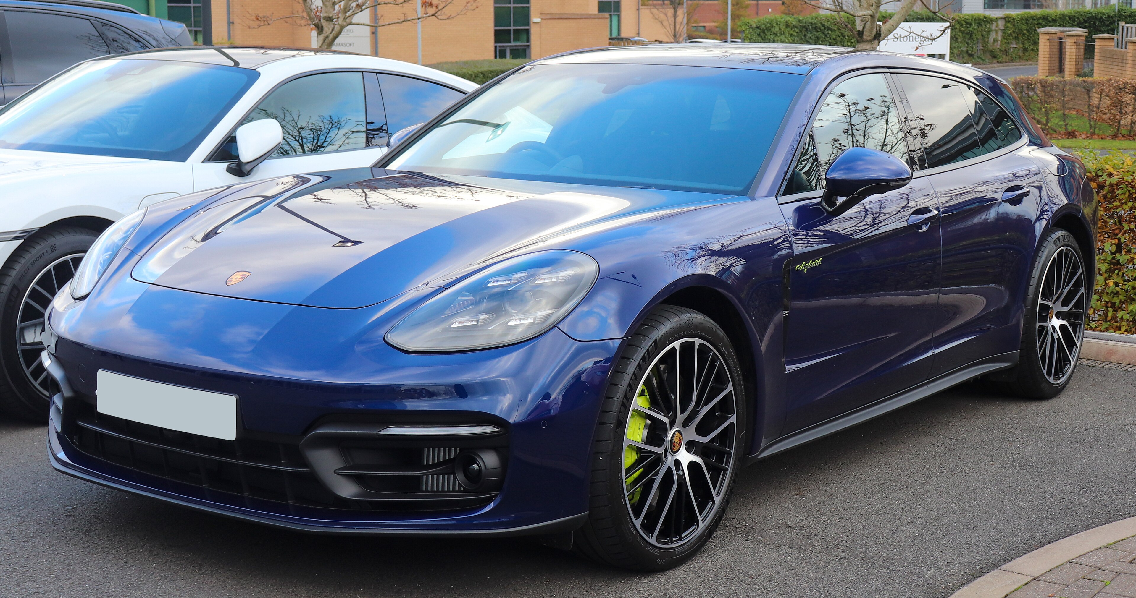 Porsche panamera-4s-e-hybrid